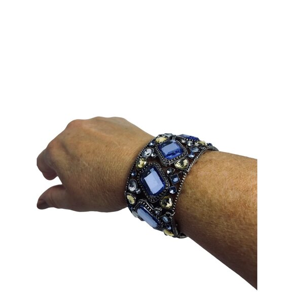 Vintage Silver Tone With Blue, Clear And Yellow Rhinestones Stretch Bracelet (53 - Picture 8 of 8